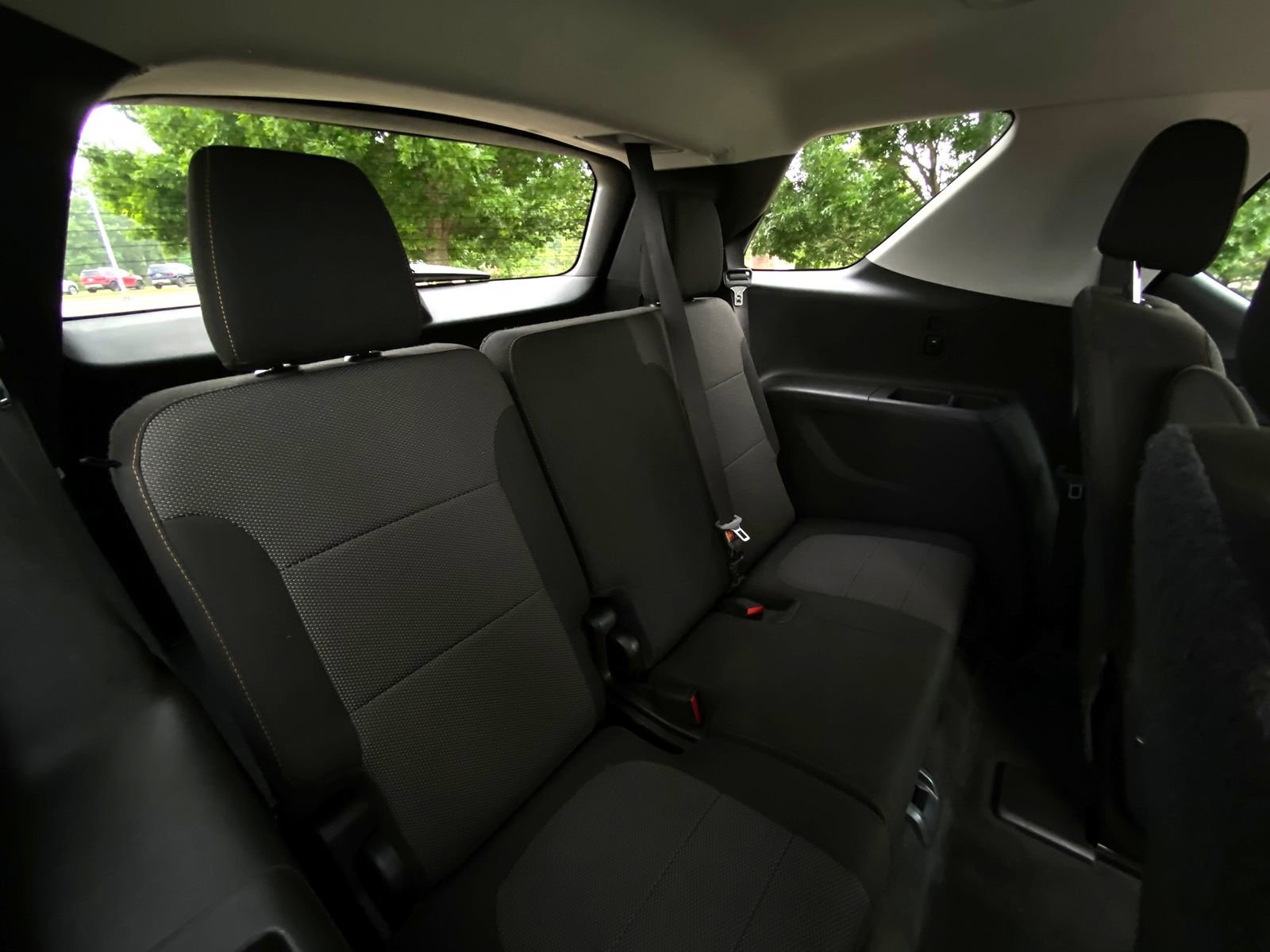 Used 2019 Chevrolet Traverse LT FWD image 28