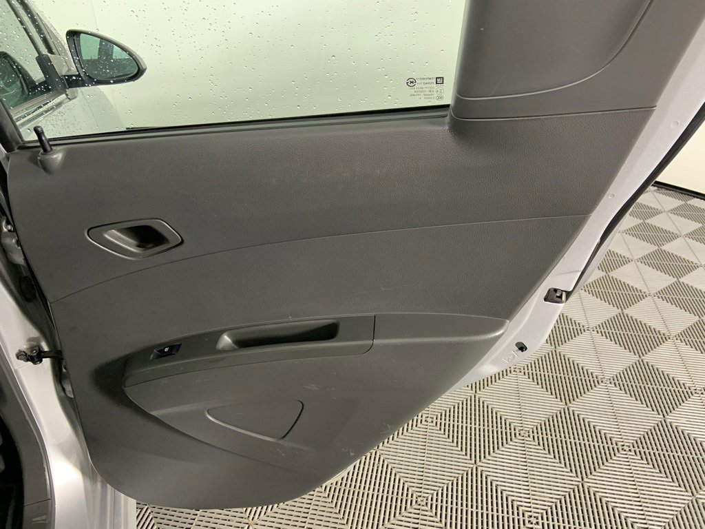 Used 2016 Chevrolet Spark LT image 23