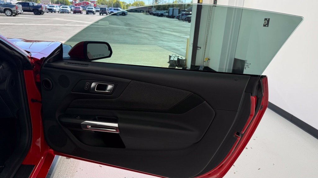 Used 2026 Ford Mustang Coupe RWD image 29