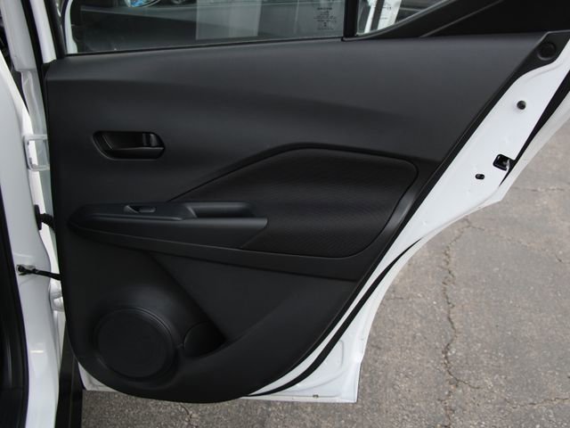 Certified 2025 Nissan Kicks Play S FWD image 28