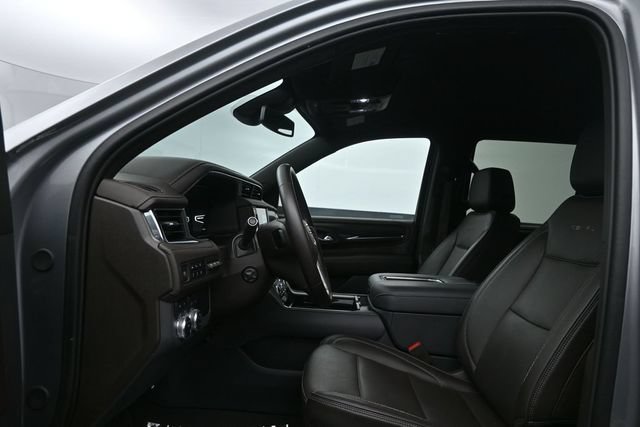 Used 2024 GMC Yukon Denali AWD/4WD image 10