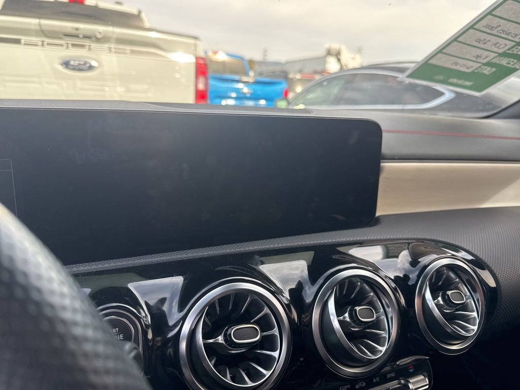 Used 2024 Mercedes-Benz CLA 250 image 8