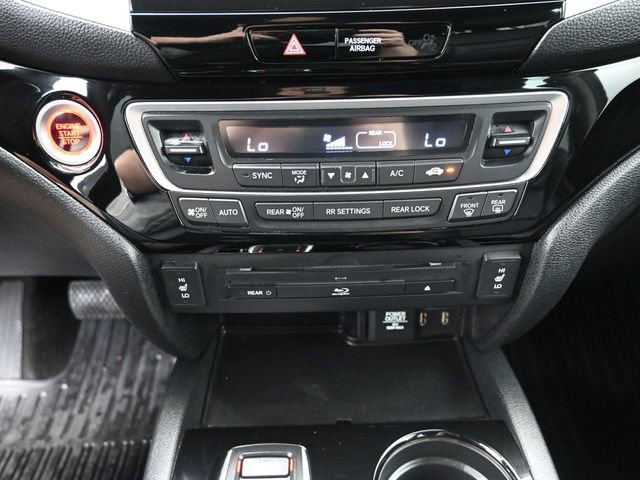 Used 2016 Honda Pilot Touring image 9