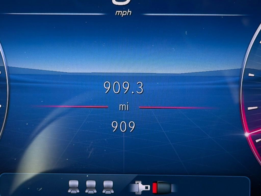 Used 2026 Mercedes-Benz E 350 Sedan image 17