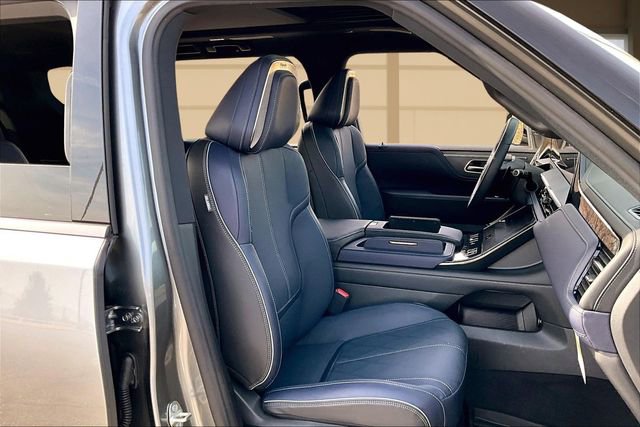 Used 2026 INFINITI QX80 4WD image 7