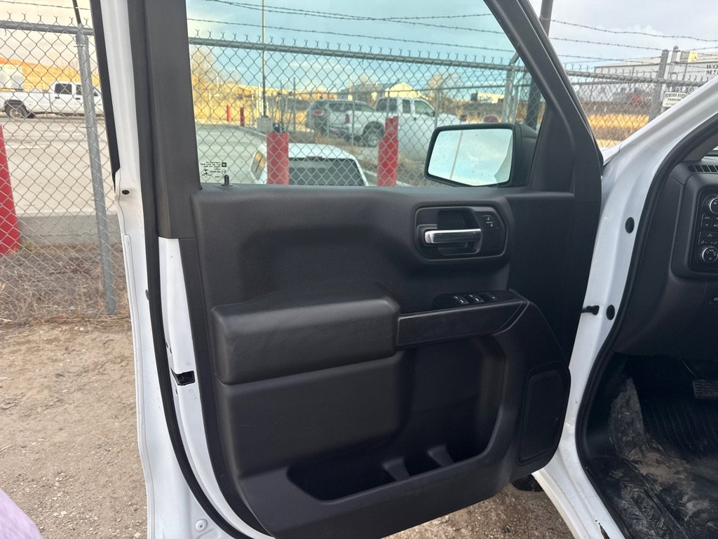 Used 2017 Land Rover Range Rover Sport HSE image 34