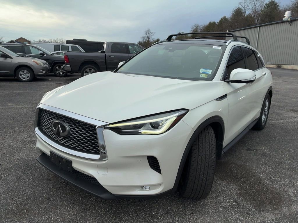 Used 2019 INFINITI QX50 Essential w/ Premium Heat Package image 2