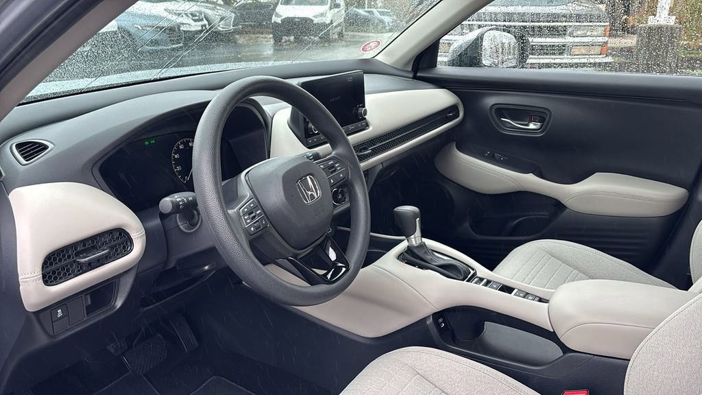 Certified 2025 Honda HR-V LX image 26