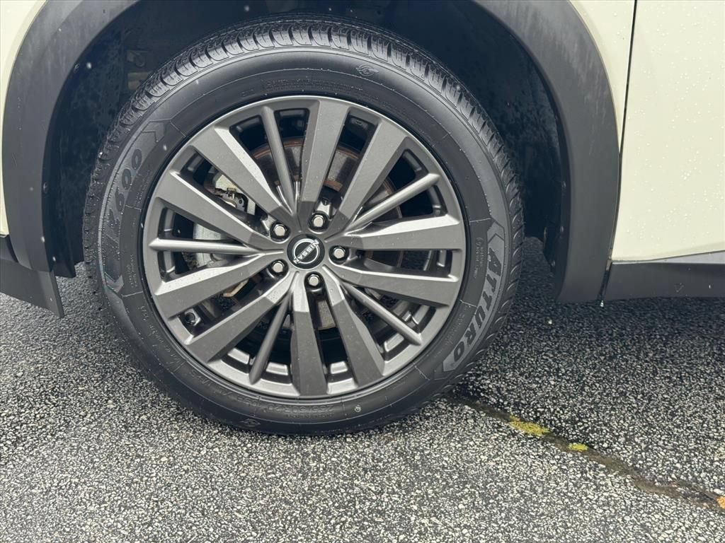 Certified 2022 Nissan Pathfinder SL w/ SL Premium Package FWD image 9