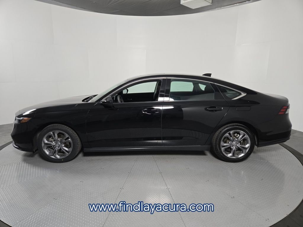 Used 2024 Honda Accord EX image 3
