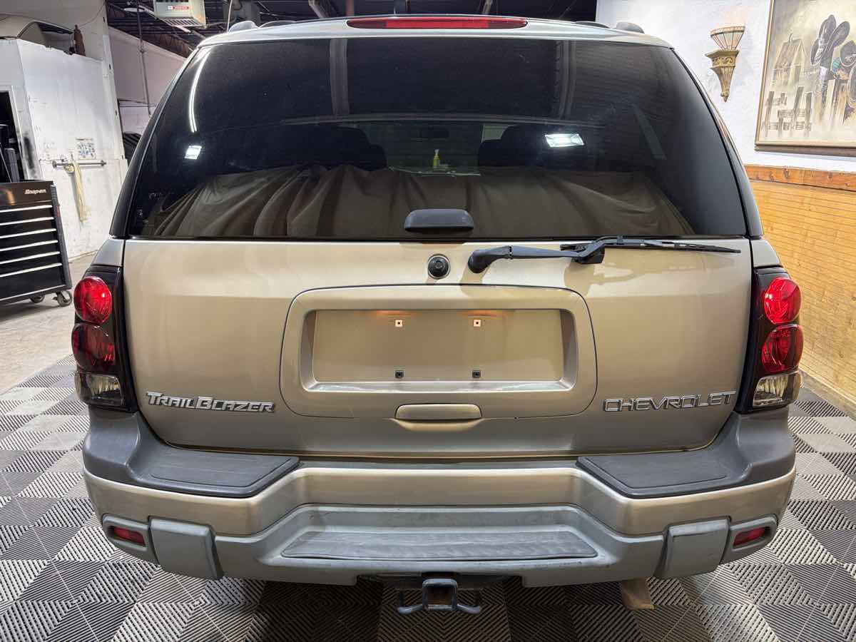 Used 2003 Chevrolet TrailBlazer LT image 4