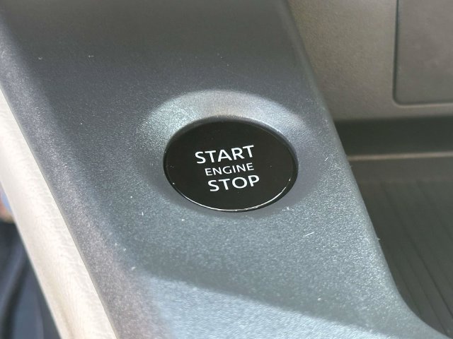 Used 2026 Nissan Sentra SL w/ Floor Mat Package FWD image 21
