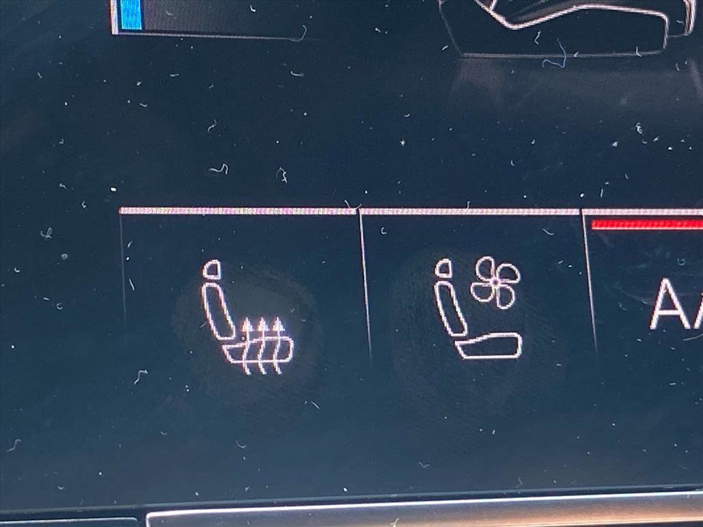 Used 2025 Audi Q7 3.0T Premium Plus AWD/4WD image 14