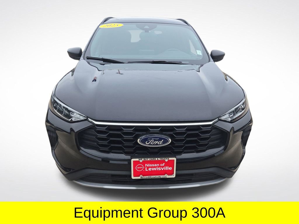 Used 2025 Ford Escape ST-Line AWD/4WD image 10