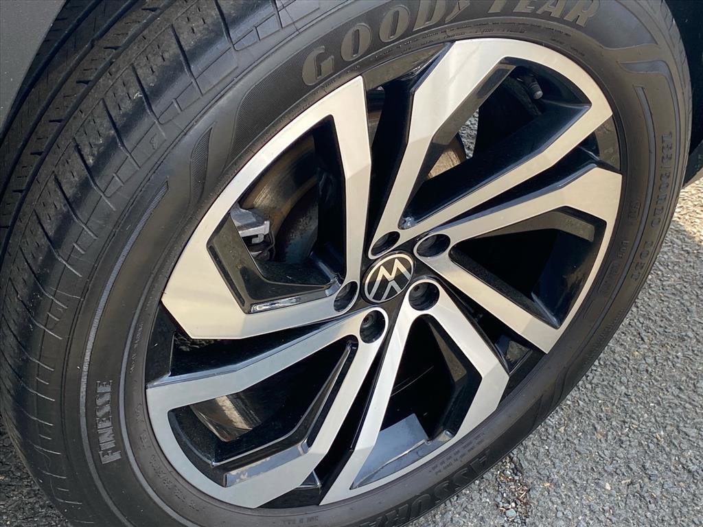 Certified 2023 Volkswagen Atlas SEL AWD/4WD image 24