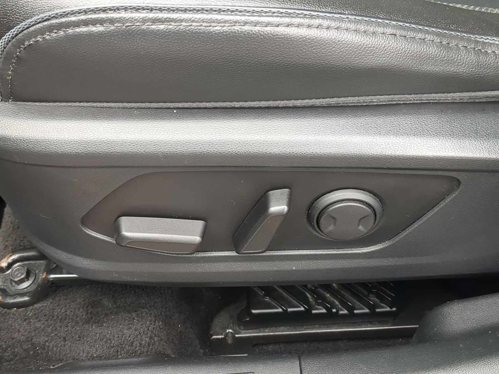 Used 2022 Hyundai Tucson Limited image 20