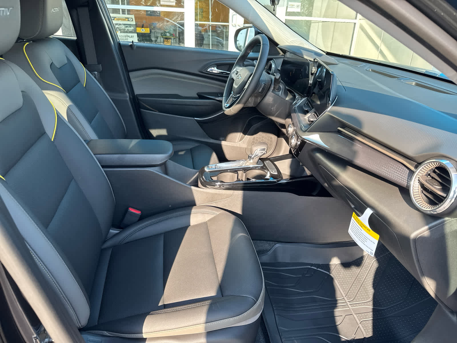 New 2026 Chevrolet Trax ACTIV w/ Driver Confidence Package image 4