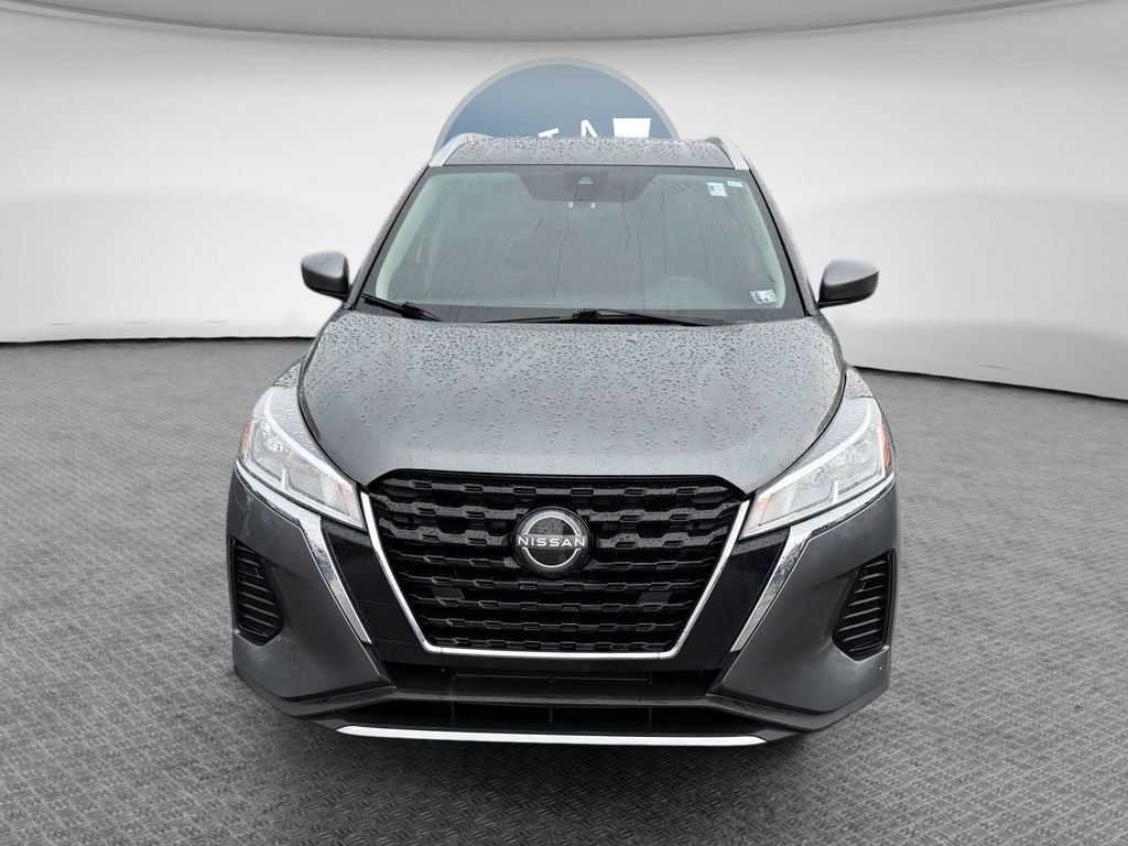 Used 2022 Nissan Kicks SV image 9