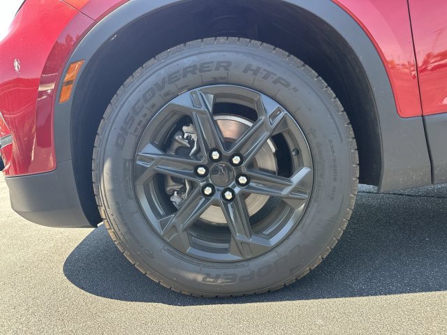 Certified 2023 Chevrolet Blazer LT w/ Sound & Technology Package FWD image 32