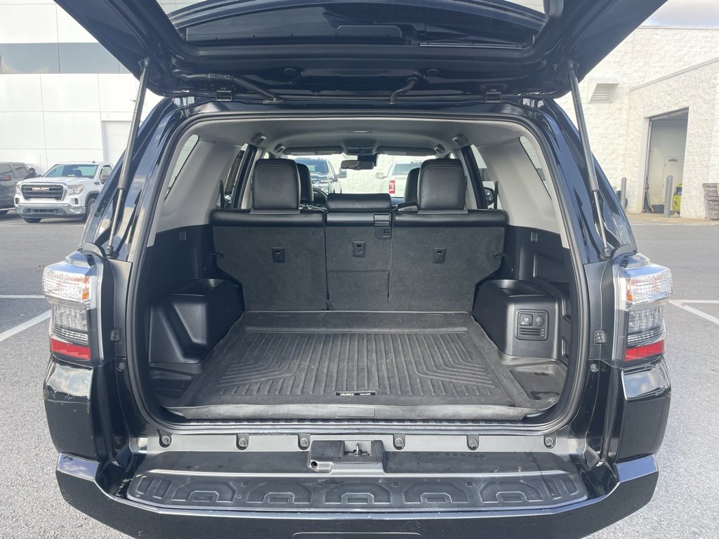 Used 2021 Toyota 4Runner SR5 Premium image 7