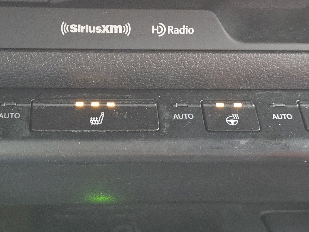 Certified 2022 Lexus UX 250h F Sport image 12