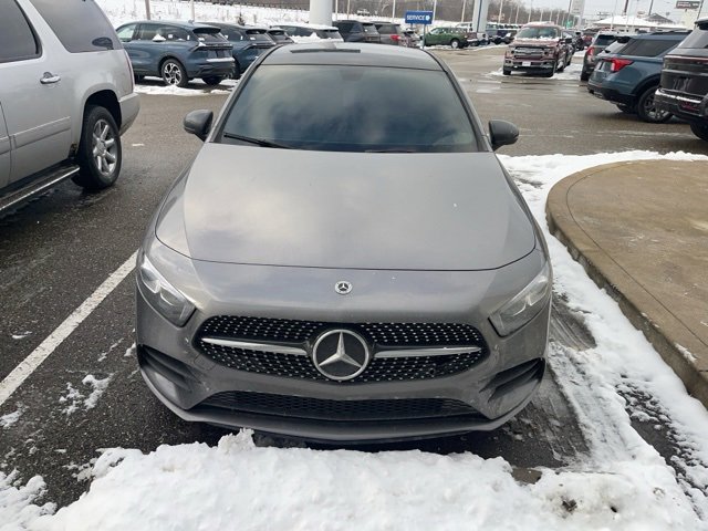 Used 2022 Mercedes-Benz A 220 image 3
