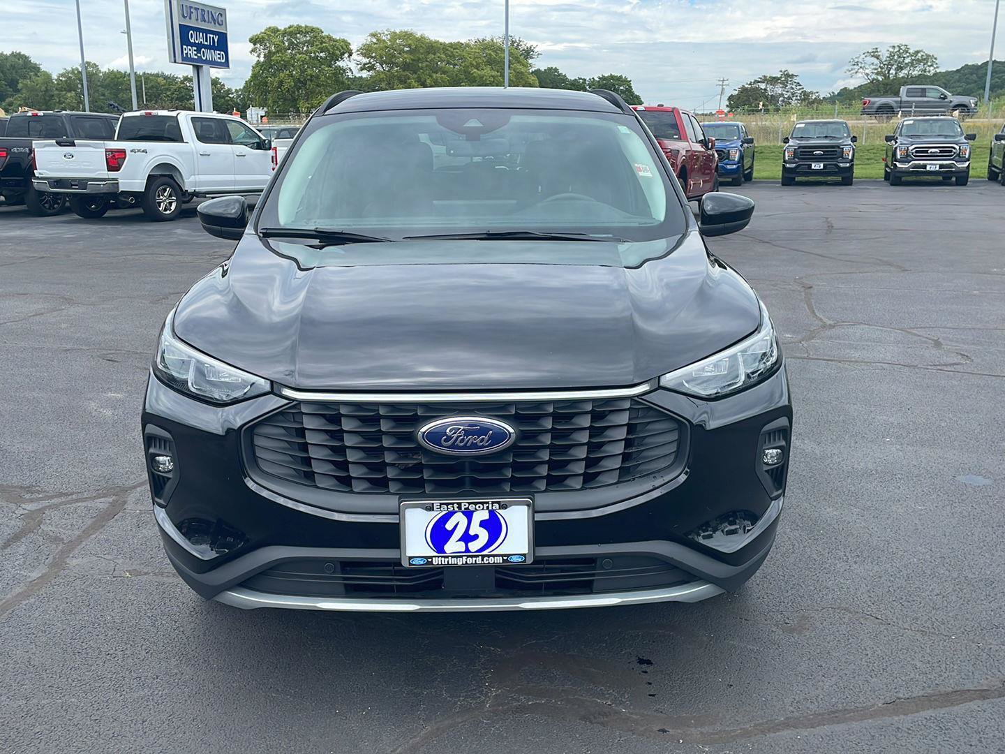 Used 2025 Ford Escape Platinum AWD/4WD image 8