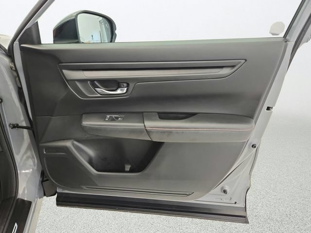 Used 2025 Honda CR-V Sport image 29