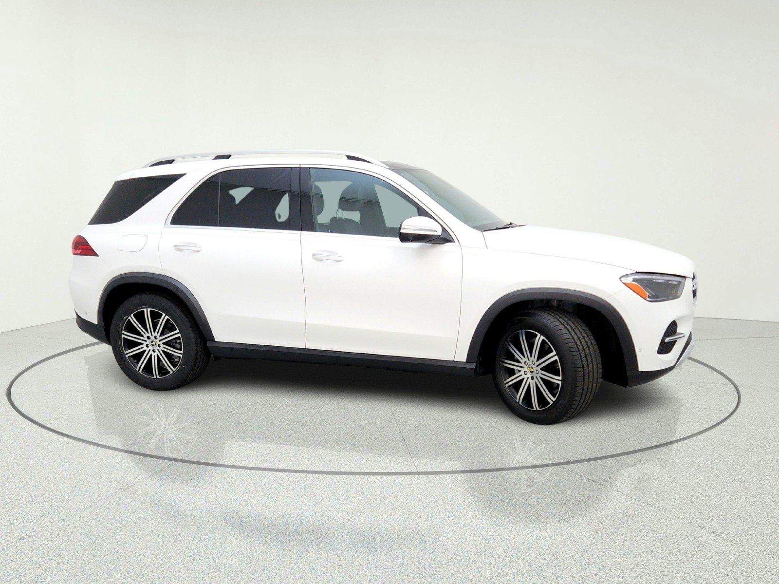 Certified 2026 Mercedes-Benz GLE 350 4MATIC image 6