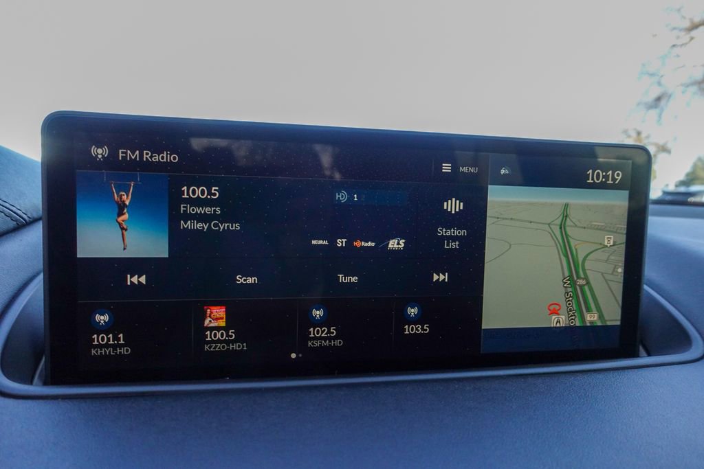 Used 2023 Acura MDX FWD w/ Technology Package image 17