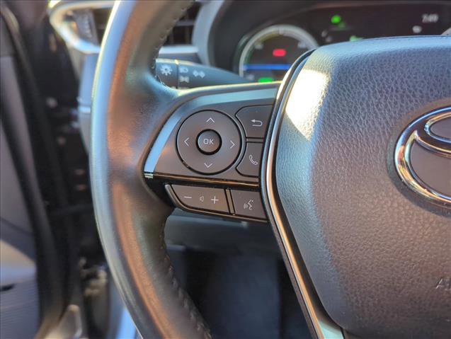 Used 2021 Toyota Venza XLE image 14