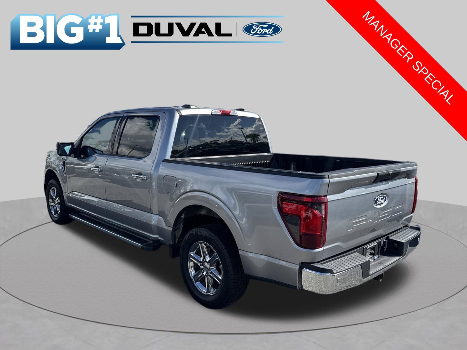 Used 2025 Ford F150 XLT w/ Equipment Group 301A Standard RWD image 4
