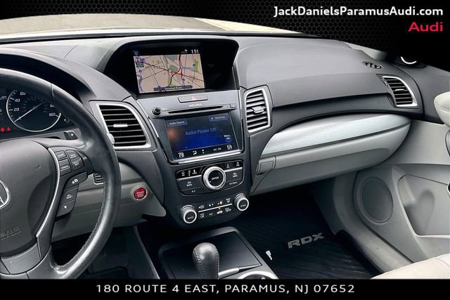 Used 2017 Acura RDX AWD w/ Technology Package image 6
