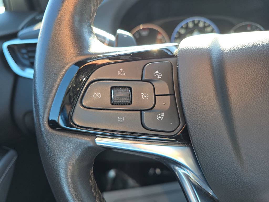 Used 2024 Buick Enclave Premium image 22