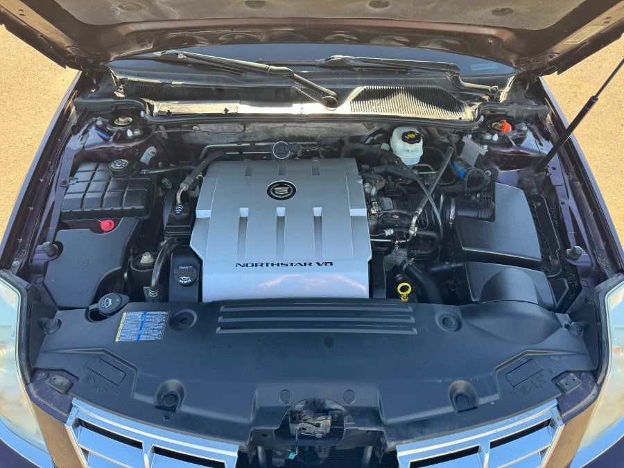 Used 2008 Cadillac DTS w/ Sun And Sound Package FWD image 23