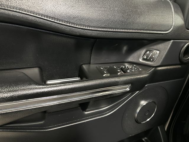 Used 2021 Ford Expedition XLT image 33