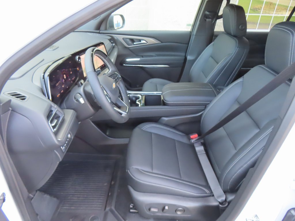 New 2026 Chevrolet Traverse LT w/ Enhanced Driving Package image 21