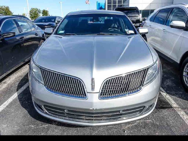 Used 2013 Lincoln MKS FWD image 2