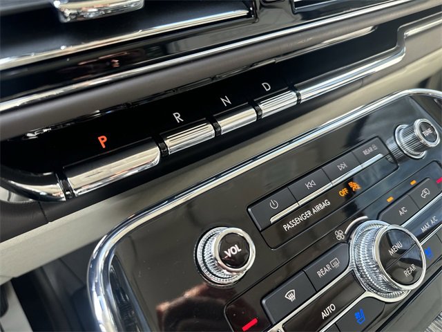 Certified 2024 Lincoln Navigator Black Label image 20