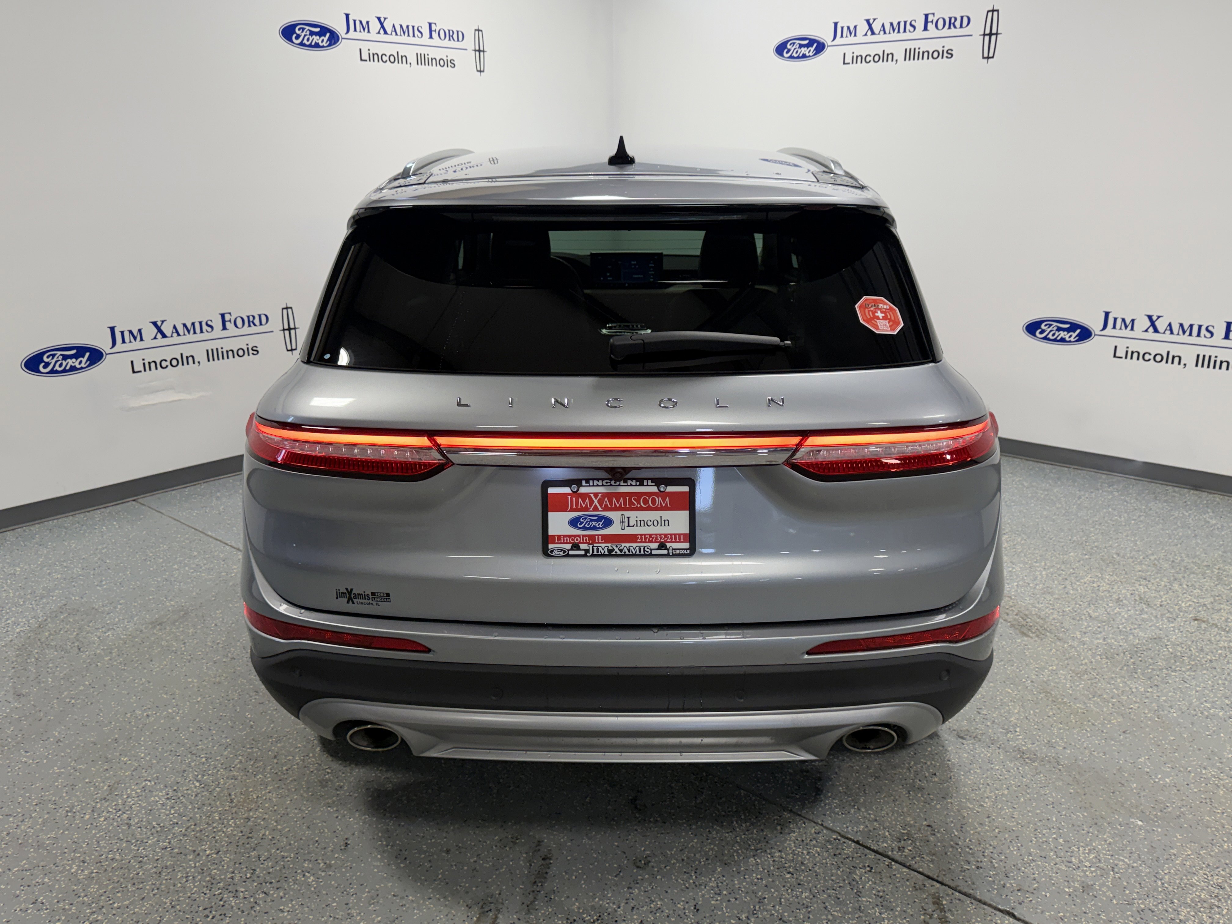 Used 2023 Lincoln Corsair Reserve w/ Equipment Group 201A image 32