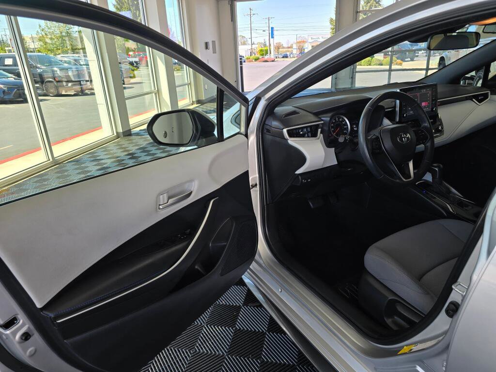 Certified 2020 Toyota Corolla SE FWD image 18
