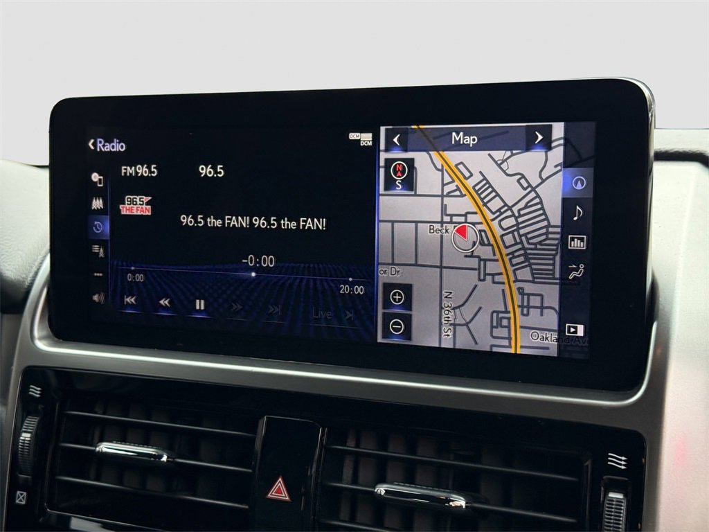 Used 2023 Lexus GX 460 Premium w/ Accessory Package image 21