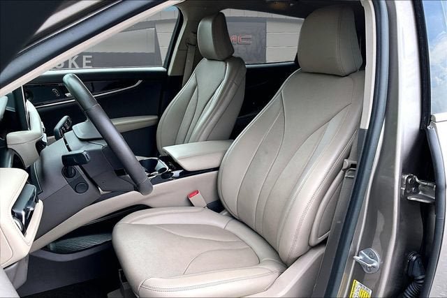 Used 2021 Lincoln Nautilus Reserve AWD/4WD image 26
