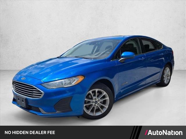 Used 2019 Ford Fusion SE FWD image 1