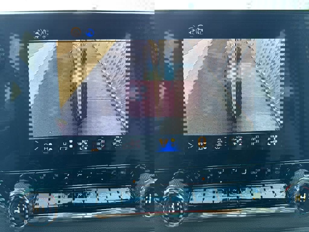 New 2026 Chevrolet Colorado ZR2 w/ Technology Package image 32