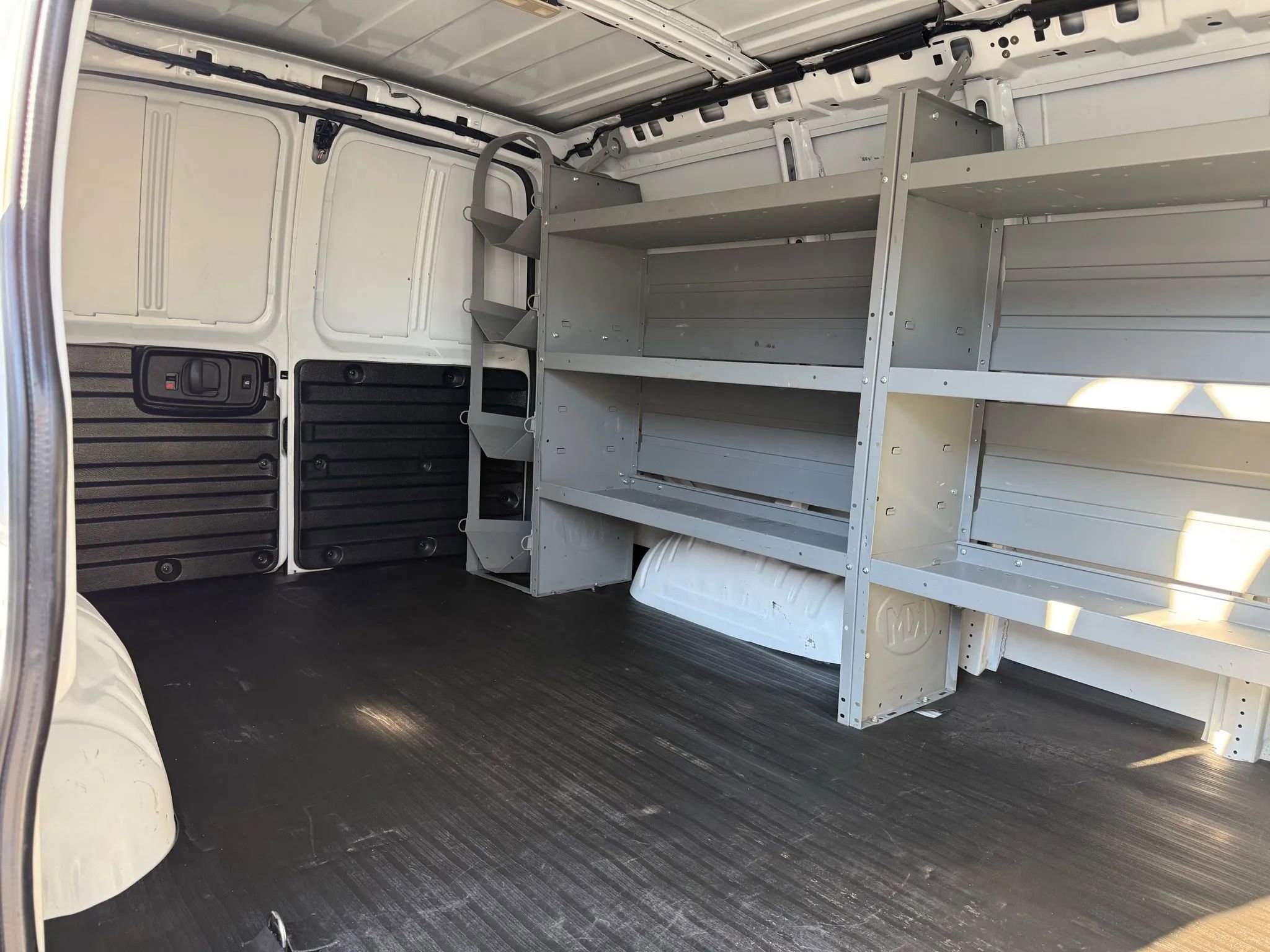 Used 2022 GMC Savana 2500 w/ Communications Package image 56