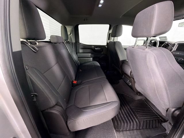 Used 2020 Chevrolet Silverado 1500 Custom w/ Custom Value Package AWD/4WD image 26