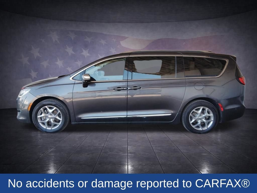 Used 2019 Chrysler Pacifica Limited w/ Advanced Safetytec Group FWD image 2