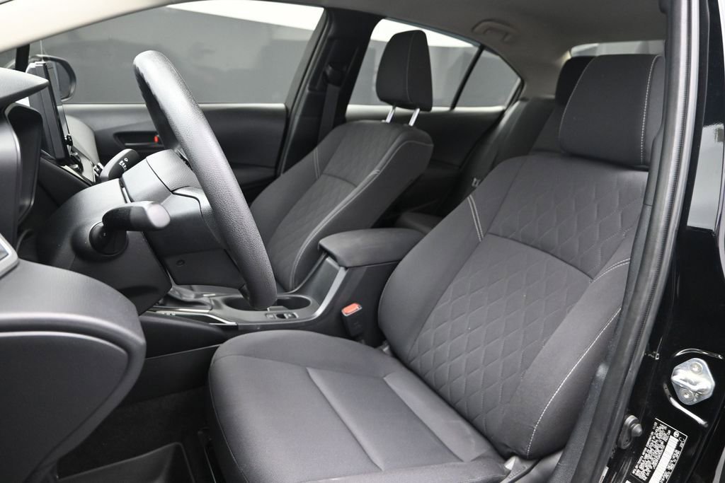 Used 2024 Toyota Corolla LE FWD image 16