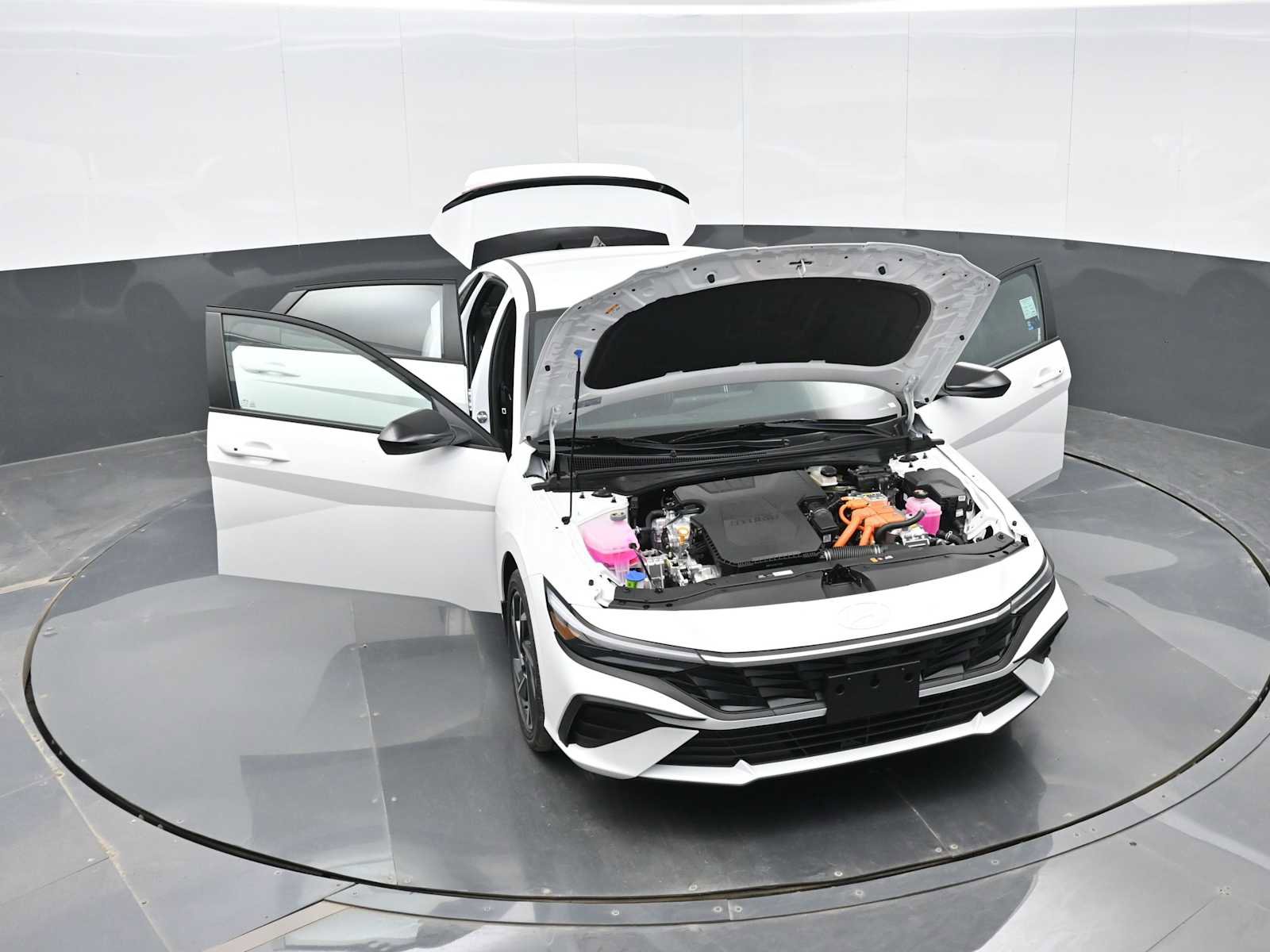 New 2025 Hyundai Elantra SEL image 38